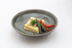 きのこ出汁の卵豆腐
